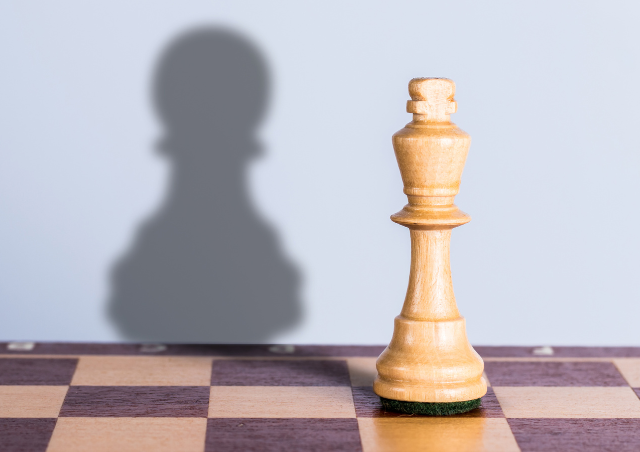 Jonathan Spiteri -4 tips for effectively managing shadow strategies in your organisation - Banner